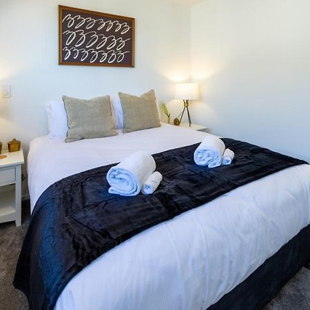 Harmony Hideout 2 Bed 2 Bath Apartment Christchurch Exterior photo
