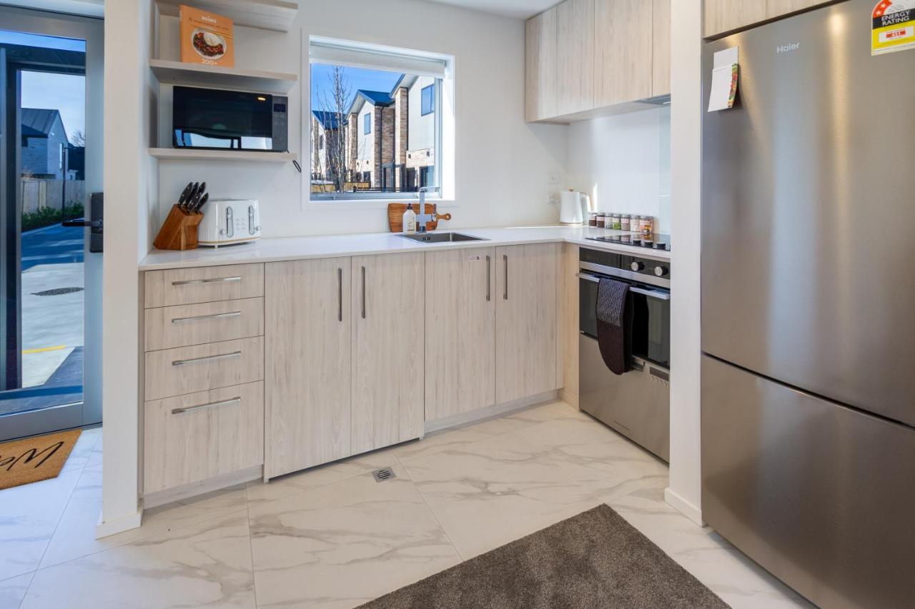 Harmony Hideout 2 Bed 2 Bath Apartment Christchurch Exterior photo