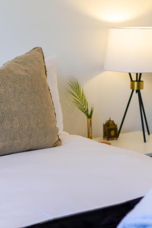 Harmony Hideout 2 Bed 2 Bath Apartment Christchurch Exterior photo